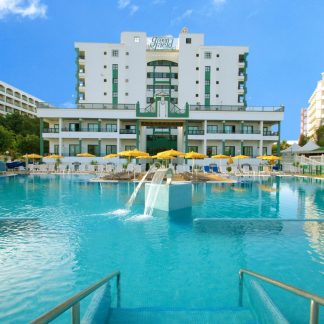 Aparthotel Green Field