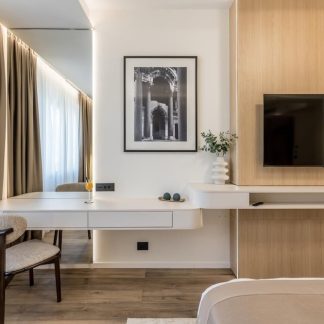 Atrium Hotel