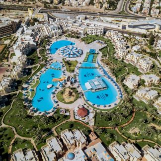 Royal Lagoons Resort & Aqua Park Families and Couples Only